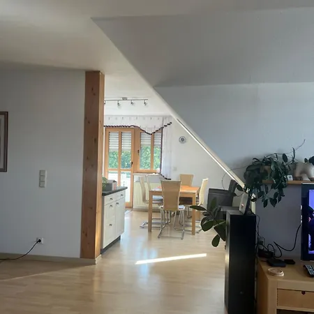 Apartmán Sonnige Dachwohnung *